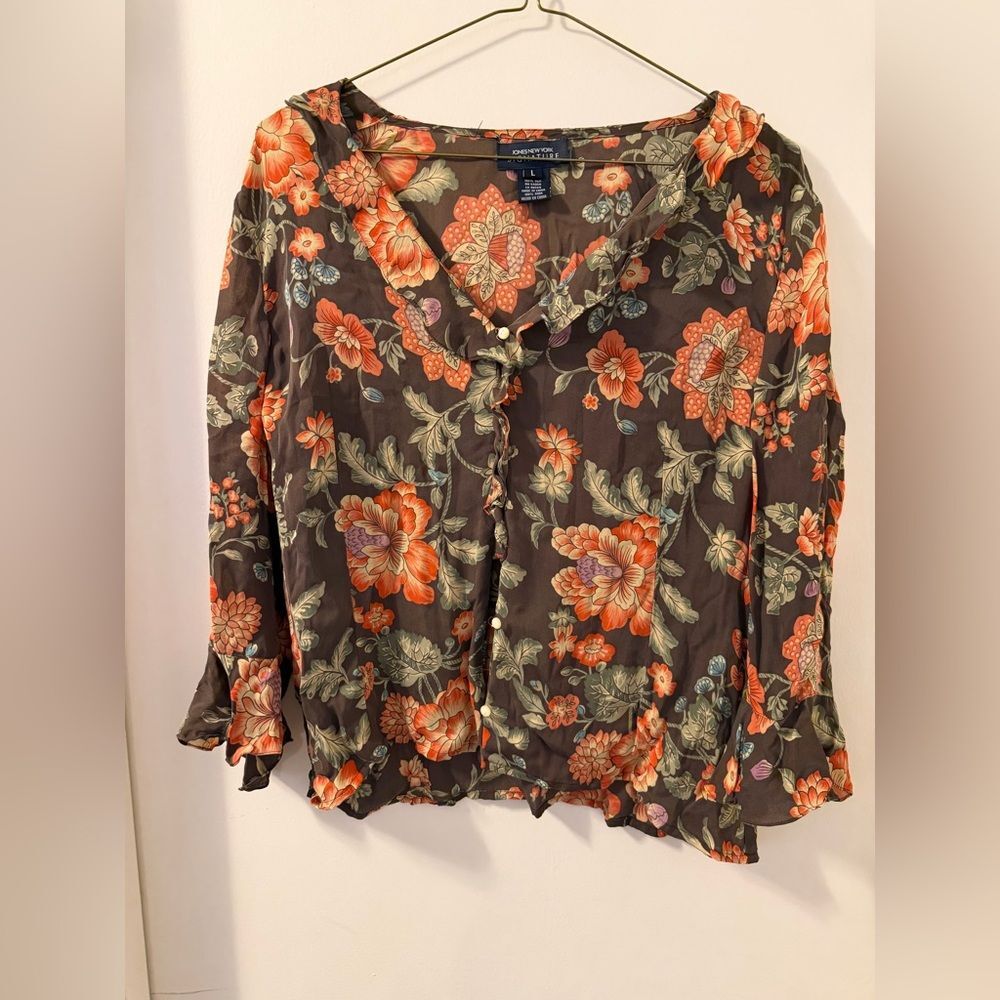 Vintage 90’s Jones New York 100% Silk Floral Blouse in Brown and Orange Sz L